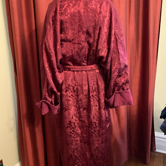 Victoria's Secret Red Floral Robe - Picture 3 of 5